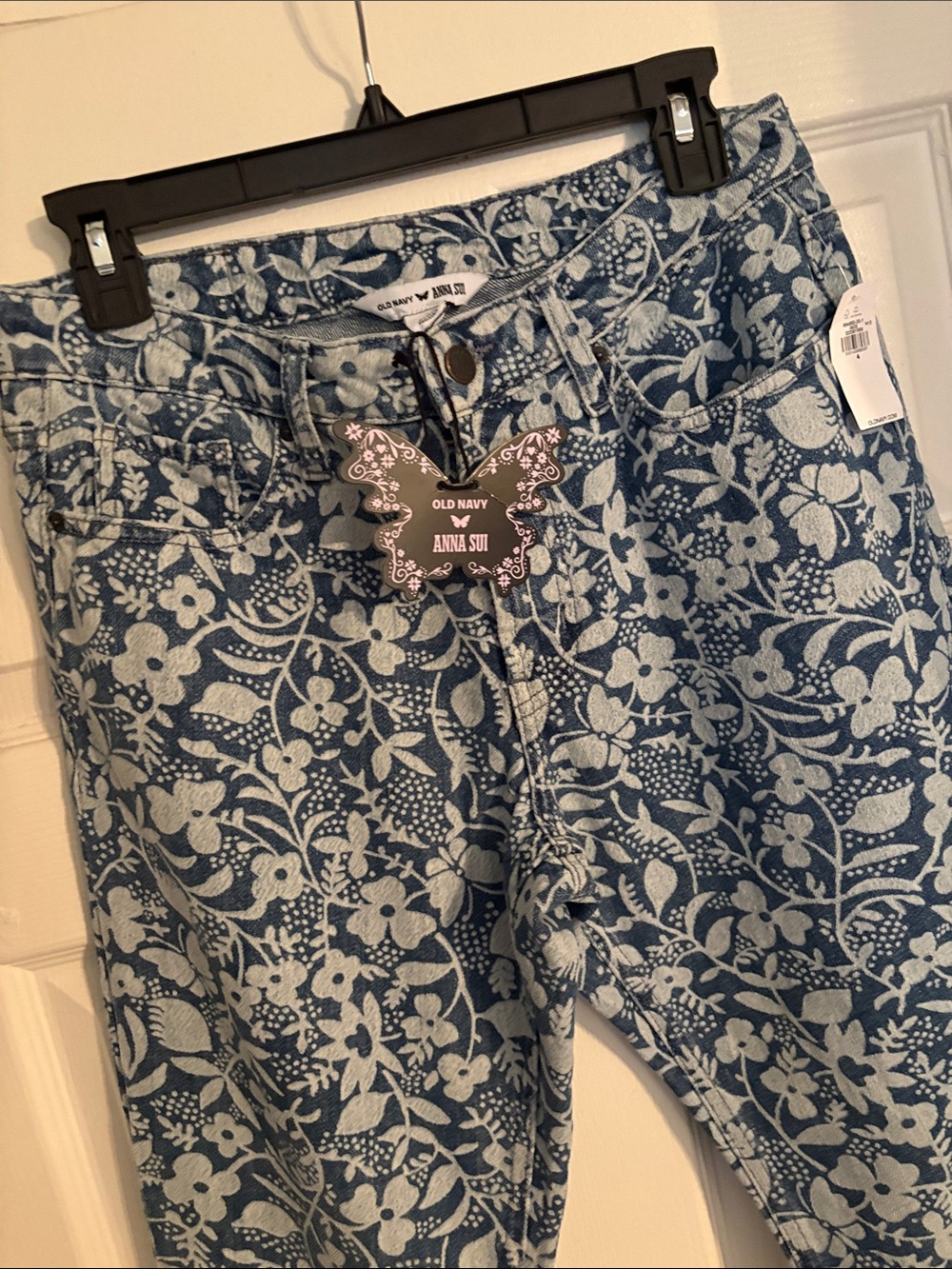 Old Navy x Anna Sui Floral Print High-Rise Boot Cut Jeans - Blue/Light Blue